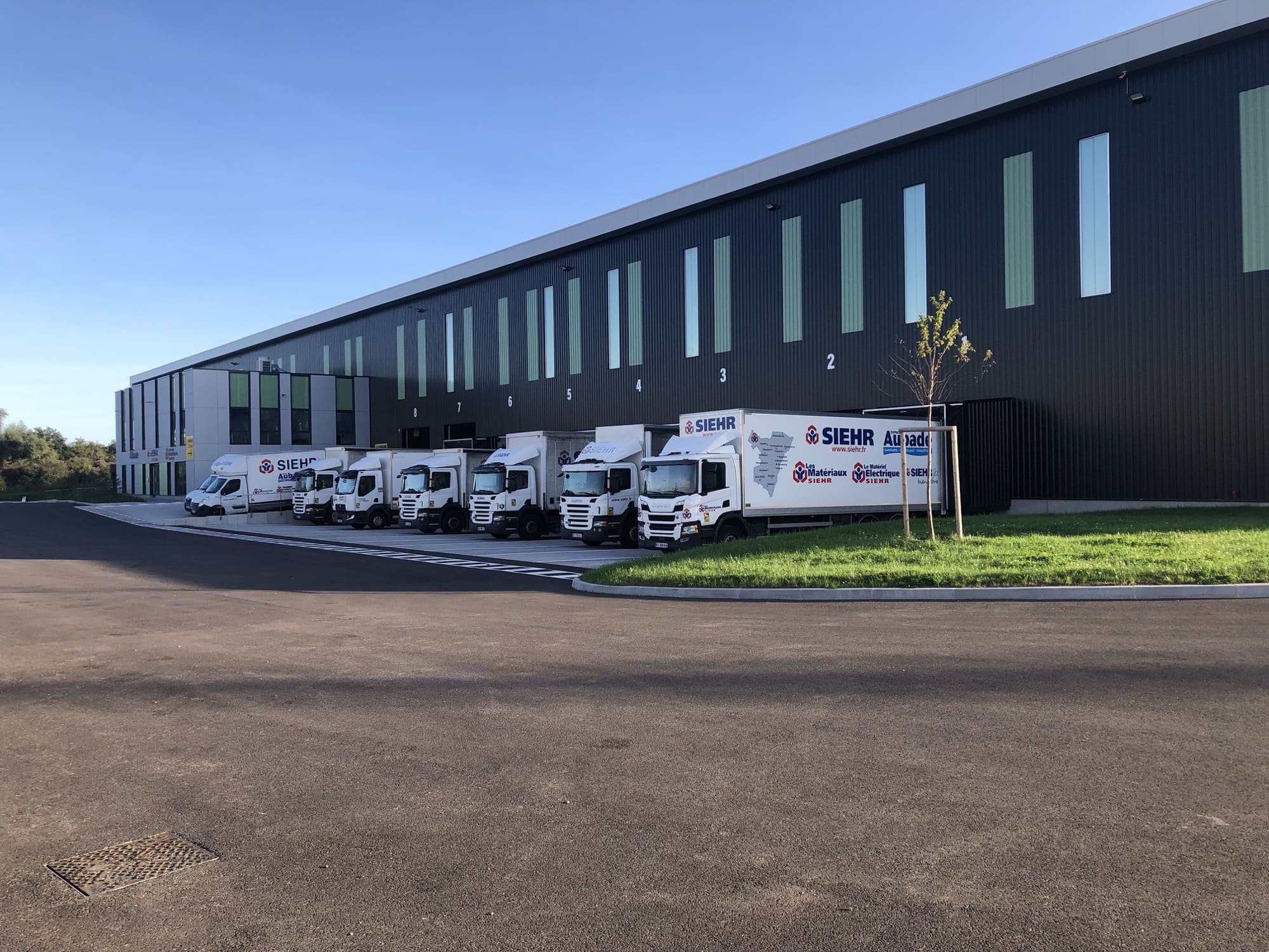 Plateforme logistique SIEHR ESPACE-AUBADE